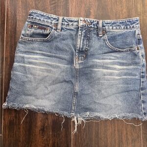 Rare Vintage L.E.I. 100% Cotton Denim Mini Skirt Size 7 Raw Frayed Hem Y2K